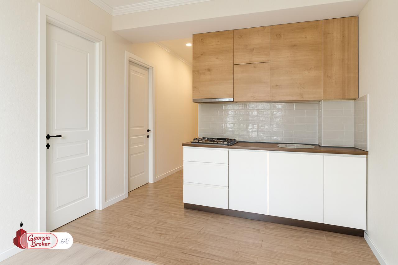 nearly repaired 3-room apartment for sale